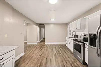 234 E Memorial Drive, Dallas, GA 30132 - Photo 10