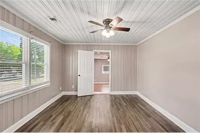 234 E Memorial Drive, Dallas, GA 30132 - Photo 16