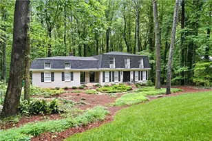 2399 Deer Ridge Dr, Stone Mountain, GA 30087 - Photo 2