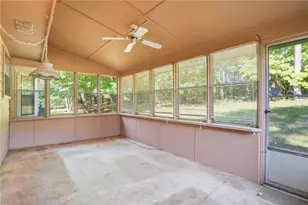 579 Scarborough Rd, Ellenwood, GA 30294 - Photo 16