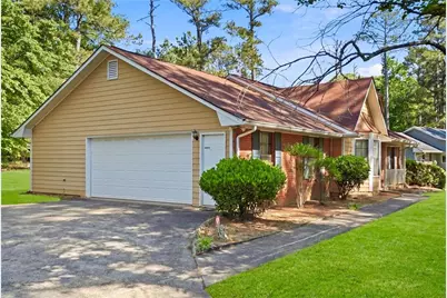 579 Scarborough Road, Ellenwood, GA 30294 - Photo 2