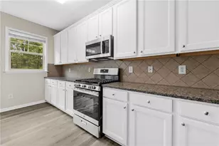 708 Village Field Ct, Suwanee, GA 30024 - Photo 26