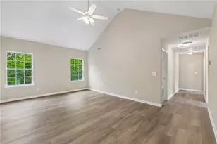 382 Arlington Ln, Commerce, GA 30529 - Photo 8
