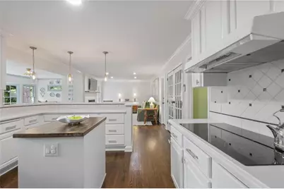 345 Franklin Road, Atlanta, GA 30342 - Photo 16