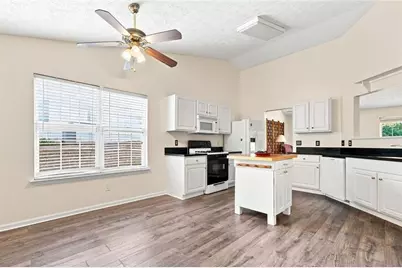 511 Carrington Court, Canton, GA 30115 - Photo 6