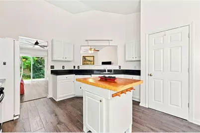 511 Carrington Court, Canton, GA 30115 - Photo 14