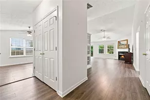 511 Carrington Ct, Canton, GA 30115 - Photo 4