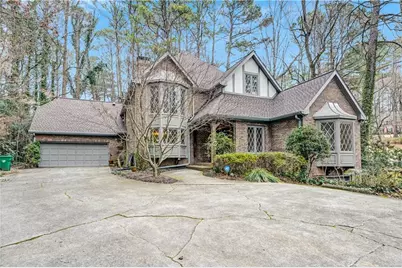 1701 Trotters Lane, Stone Mountain, GA 30087 - Photo 2