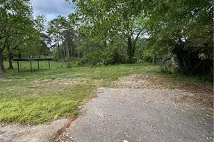 1323 S Hairston Road S, Stone Mountain, GA 30088 - Photo 12