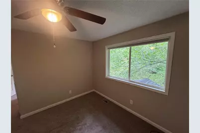3912 Darryl Lane, Gainesville, GA 30506 - Photo 18