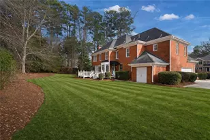 1700 Canterbury Pointe SE, Conyers, GA 30013 - Photo 12