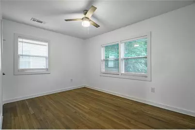 577 Commercial Avenue NW, Atlanta, GA 30318 - Photo 28