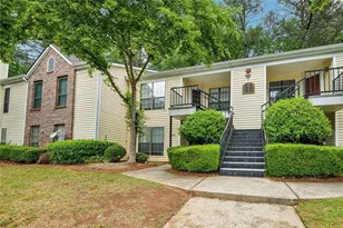 4358 Timberlake, Stone Mountain, GA 30083 - Photo 2