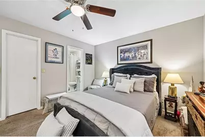 4358 Timberlake, Stone Mountain, GA 30083 - Photo 10