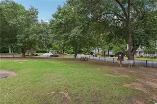 1010 Fairwood Ln NW, Acworth, GA 30101 - Photo 24