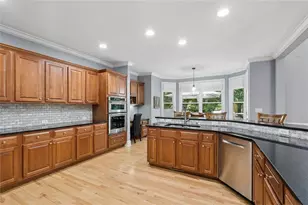 5356 Windsor Green Ct SE, Mableton, GA 30126 - Photo 6