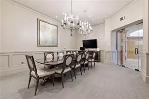 2277 Peachtree Rd NE, Atlanta, GA 30309 - Photo 40