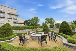 2277 Peachtree Rd NE, Atlanta, GA 30309 - Photo 38