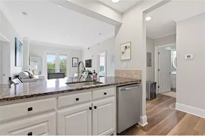 2277 Peachtree Road NE #407, Atlanta, GA 30309 - Photo 8