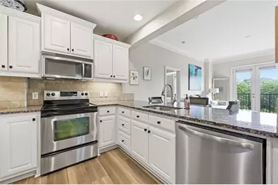 2277 Peachtree Road NE #407, Atlanta, GA 30309 - Photo 12