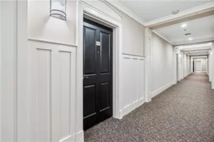 2277 Peachtree Rd NE, Atlanta, GA 30309 - Photo 2