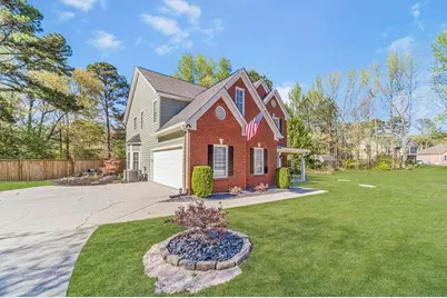 247 Garden Walk Way, Loganville, GA 30052 - Photo 4