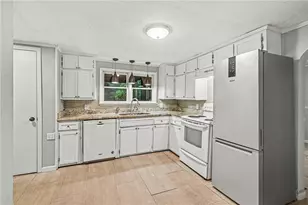 3184 Klondike Rd SW, Conyers, GA 30094 - Photo 4