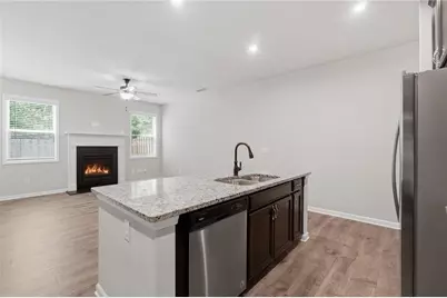 6159 Centennial Run, Atlanta, GA 30349 - Photo 8