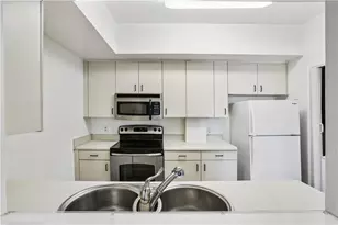 2161 Peachtree Rd NE, Atlanta, GA 30309 - Photo 10