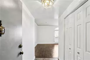 2161 Peachtree Rd NE, Atlanta, GA 30309 - Photo 2