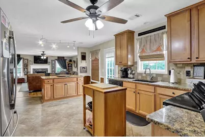 688 Country Grove Lane, Auburn, GA 30011 - Photo 16