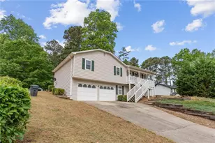 2750 Old Ivy Ct, Buford, GA 30519 - Photo 2