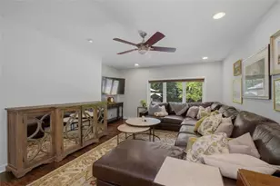 1322 Brook Forest Dr NE, Atlanta, GA 30324 - Photo 20