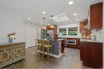 1322 Brook Forest Drive NE, Atlanta, GA 30324 - Photo 12