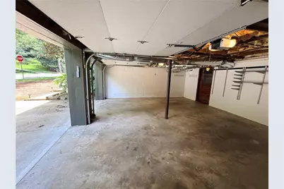 1322 Brook Forest Drive NE, Atlanta, GA 30324 - Photo 40