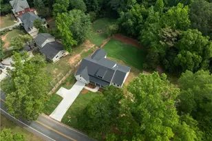 1728 Pucketts Dr, Lilburn, GA 30047 - Photo 52