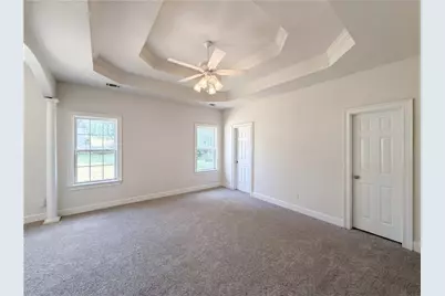 141 Lake Chase Drive S, Griffin, GA 30224 - Photo 10