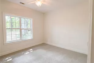 141 Lake Chase Dr S, Griffin, GA 30224 - Photo 16