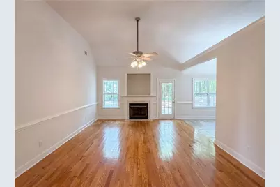 141 Lake Chase Drive S, Griffin, GA 30224 - Photo 4