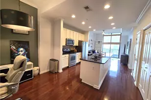 3040 Peachtree Rd NW, Atlanta, GA 30305 - Photo 4