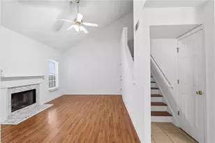 6427 Wellington Chase Ct, Lithonia, GA 30058 - Photo 4