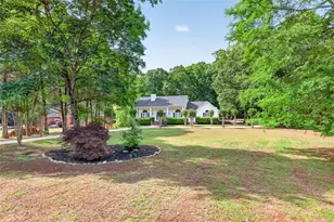 606 Academy Woods Dr, Jefferson, GA 30549 - Photo 4