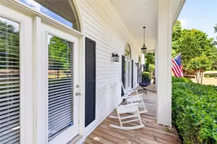 606 Academy Woods Dr, Jefferson, GA 30549 - Photo 6