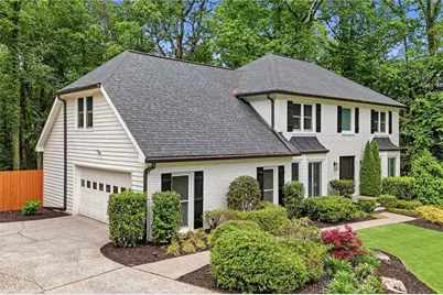 925 Kingridge Court, Roswell, GA 30075 - Photo 4