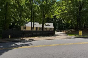 610 Pine Grove Rd, Roswell, GA 30075 - Photo 2