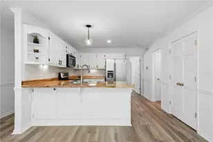 4220 Singing Post Ln NE, Roswell, GA 30075 - Photo 18