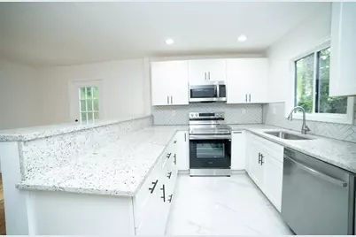 956 SW Oakland Drive SW, Atlanta, GA 30310 - Photo 8