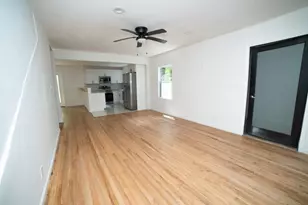 956 SW Oakland Dr SW, Atlanta, GA 30310 - Photo 2