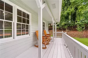 426 Riverlake Ct, Woodstock, GA 30188 - Photo 2