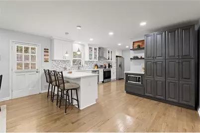 1701 Smithwood Drive, Marietta, GA 30062 - Photo 10